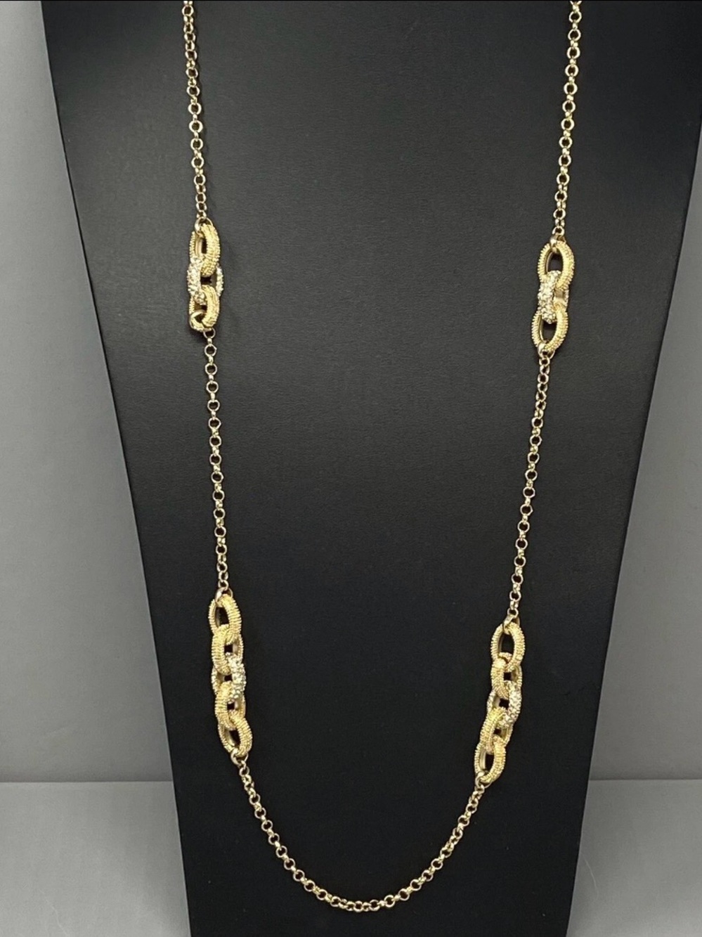 Banana Republic Necklace Gold Tone Interlocking Links Station Rhinestones 34"